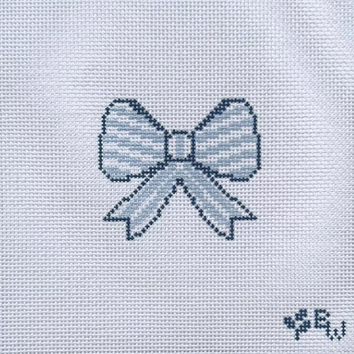 Boxwood Needlepoint May Bow