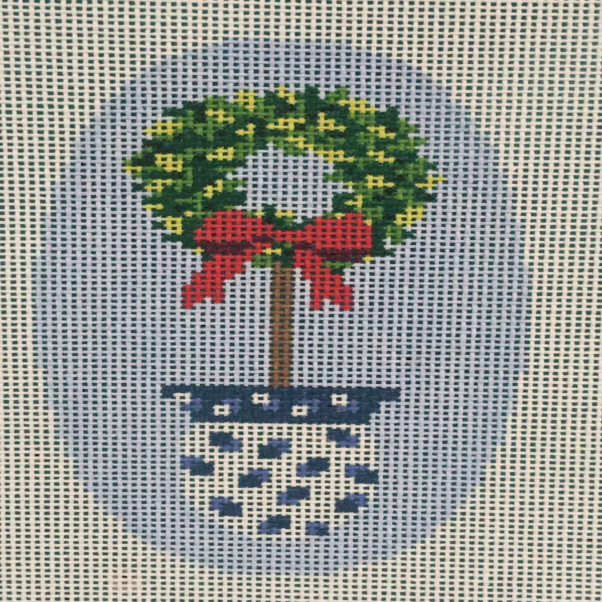 TSS-061 Wreath Topiary